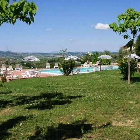 In Umbria بيت للعطل مونتيفالكو