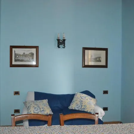 In Umbria Дом отдыха Монтефалько