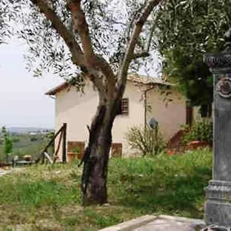 In Umbria بيت للعطل