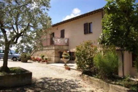 In Umbria بيت للعطل